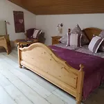 Edel Weiss Gaestezimmer 3*