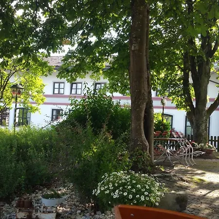 Edel Weiss Gaestezimmer 3* Fürstenstein