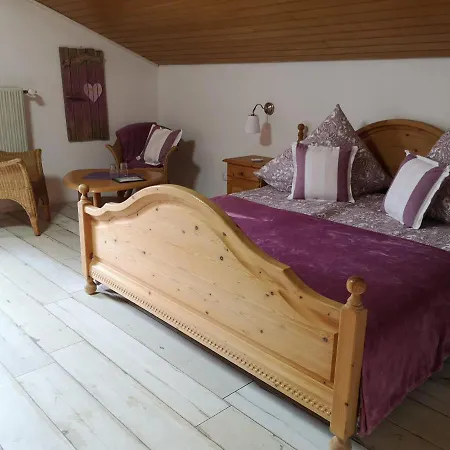 Edel Weiss Gaestezimmer *