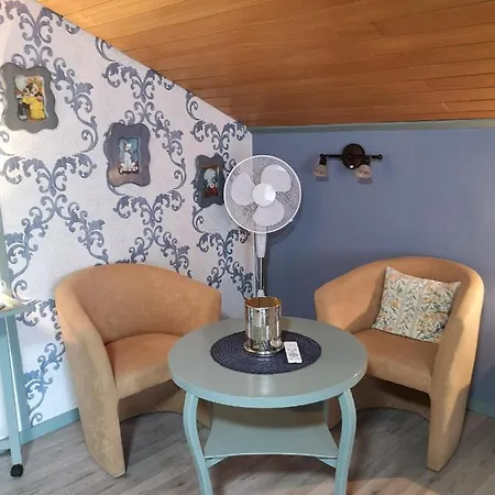 B&B Edel Weiss Gaestezimmer 3*