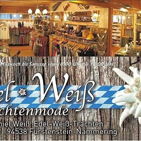 Edel Weiss Gaestezimmer 3*