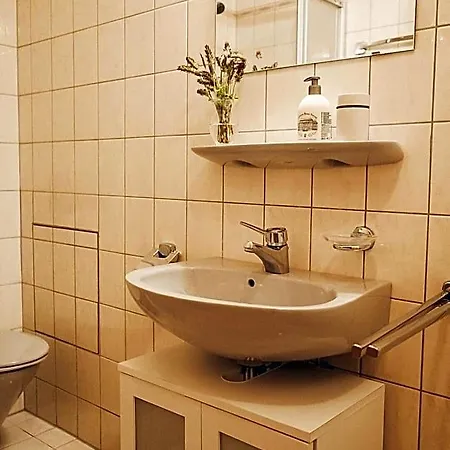 Edel Weiss Gaestezimmer 3*