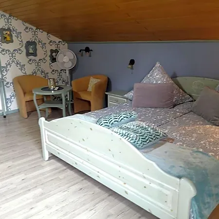 Edel Weiss Gaestezimmer Furstenstein