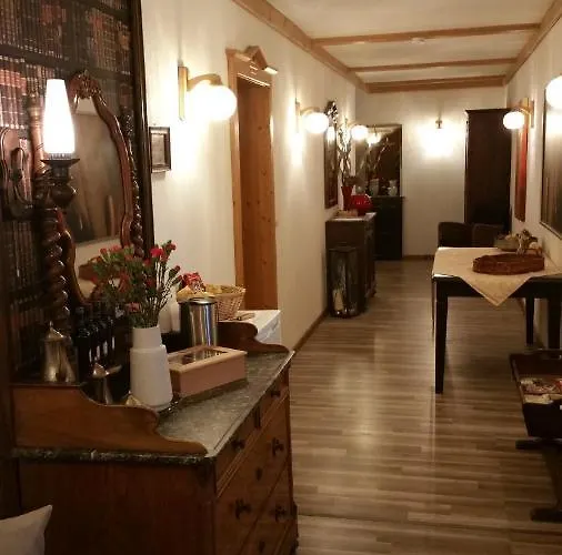 Edel Weiss Gaestezimmer Bed & Breakfast 3*