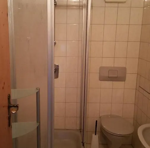 Edel Weiss Gaestezimmer 3*